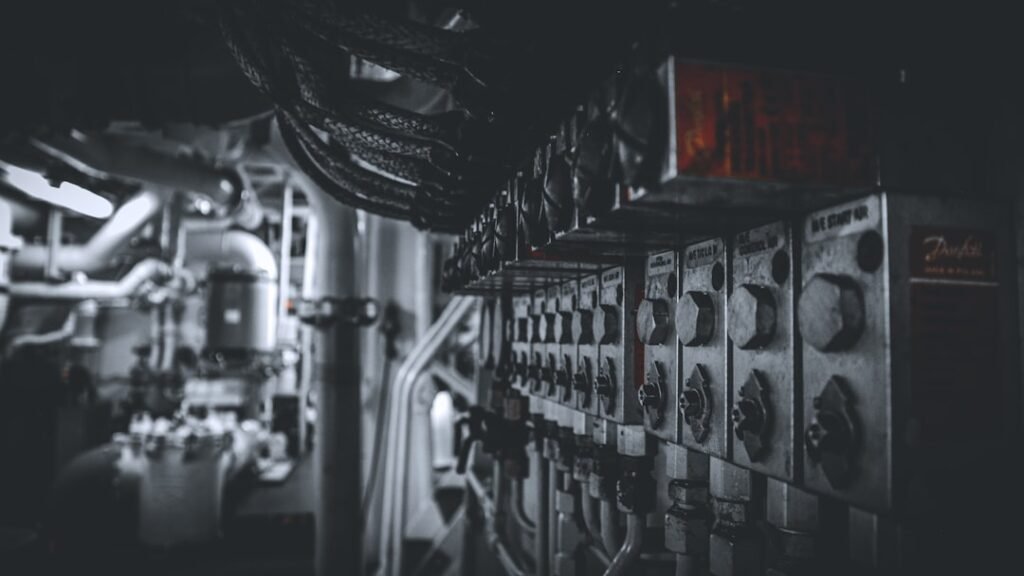 Troubleshooting Marine Engines, Generators and Transmitters