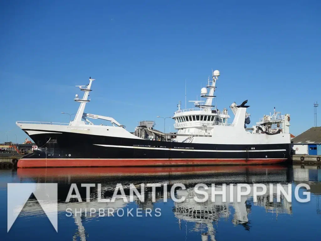 Purse seiner / Pelagic trawler / RSW – PS 589