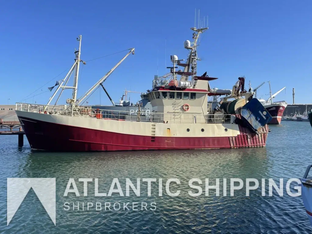 Wet fish trawler – WS 1110